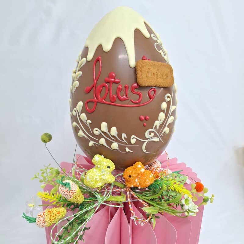 Uova di Pasqua al cioccolato gusto Lotus