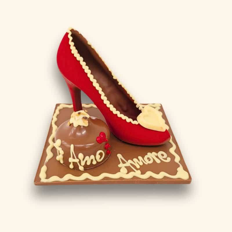 Composizione cioccolato artigianale tacco più bacio artigianale